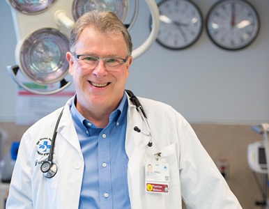 Dr. Ian Stiell in emergency room